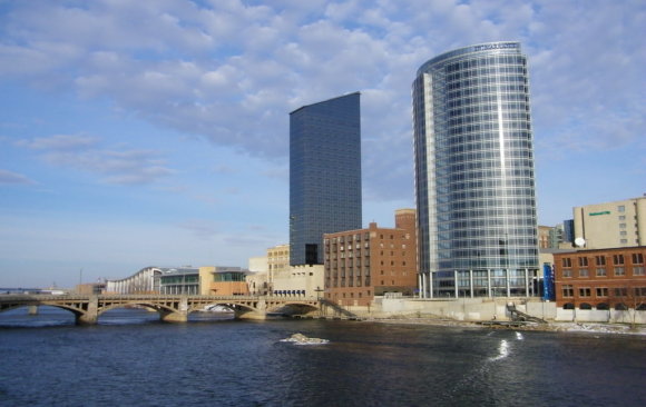 US: Model Community Climate Mitigation Programs