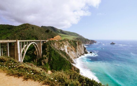 us-86 Multiple Initiatives in US cities Aim to Address Climate Change and Extreme Weather Events Through the Use of Nature-Based Solutions