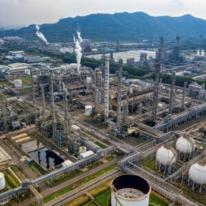 Indonesia: Plan to Phase Out Fossil Fuel by 2030