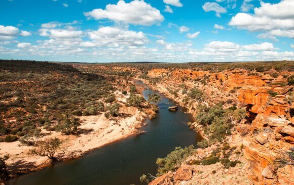 Australia 99 Australia: Country Water Resources