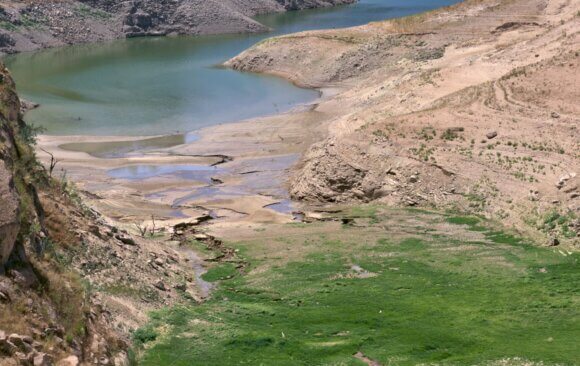 Spain 99 Spain: Country Water Resources