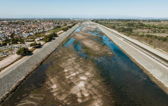US 99 US: Country Water Resources