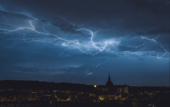 France 103 France: Weather Patterns and Climate Change